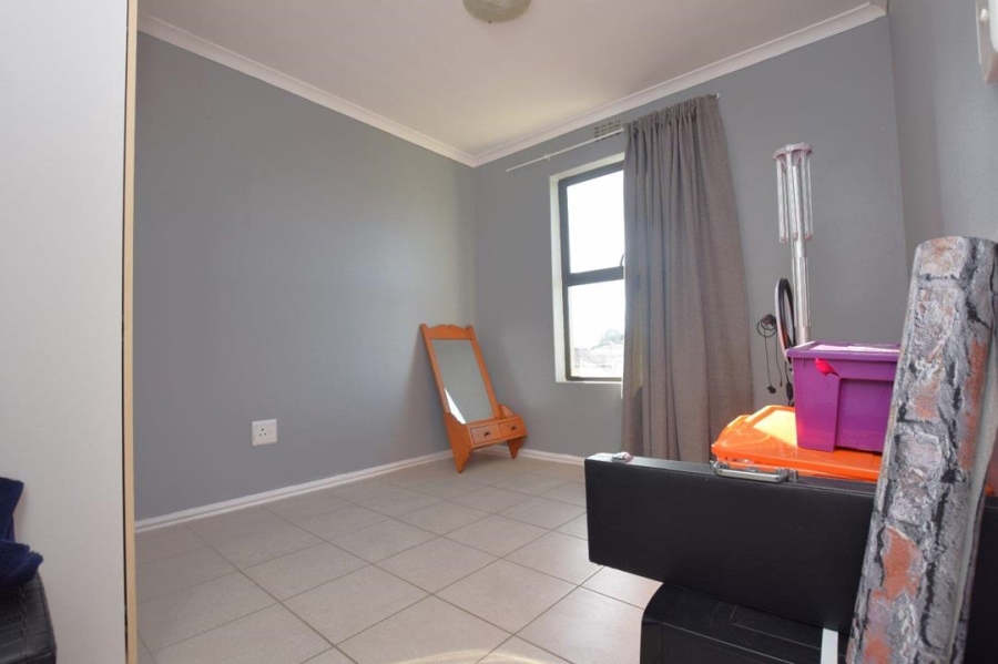 2 Bedroom Property for Sale in Parklands Western Cape